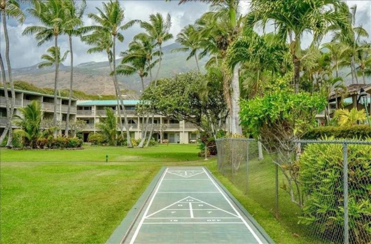 Molokai Island Retreat With Beautiful Ocean Views And Pool - Newly Remodeled! Appartement